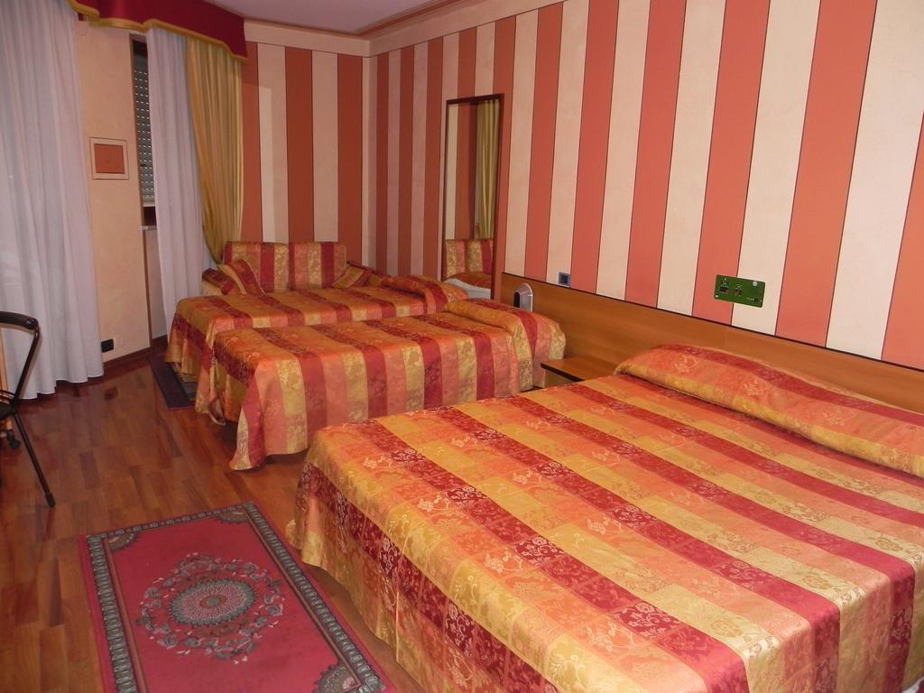 Hotel La Ruota Pianfei Kültér fotó