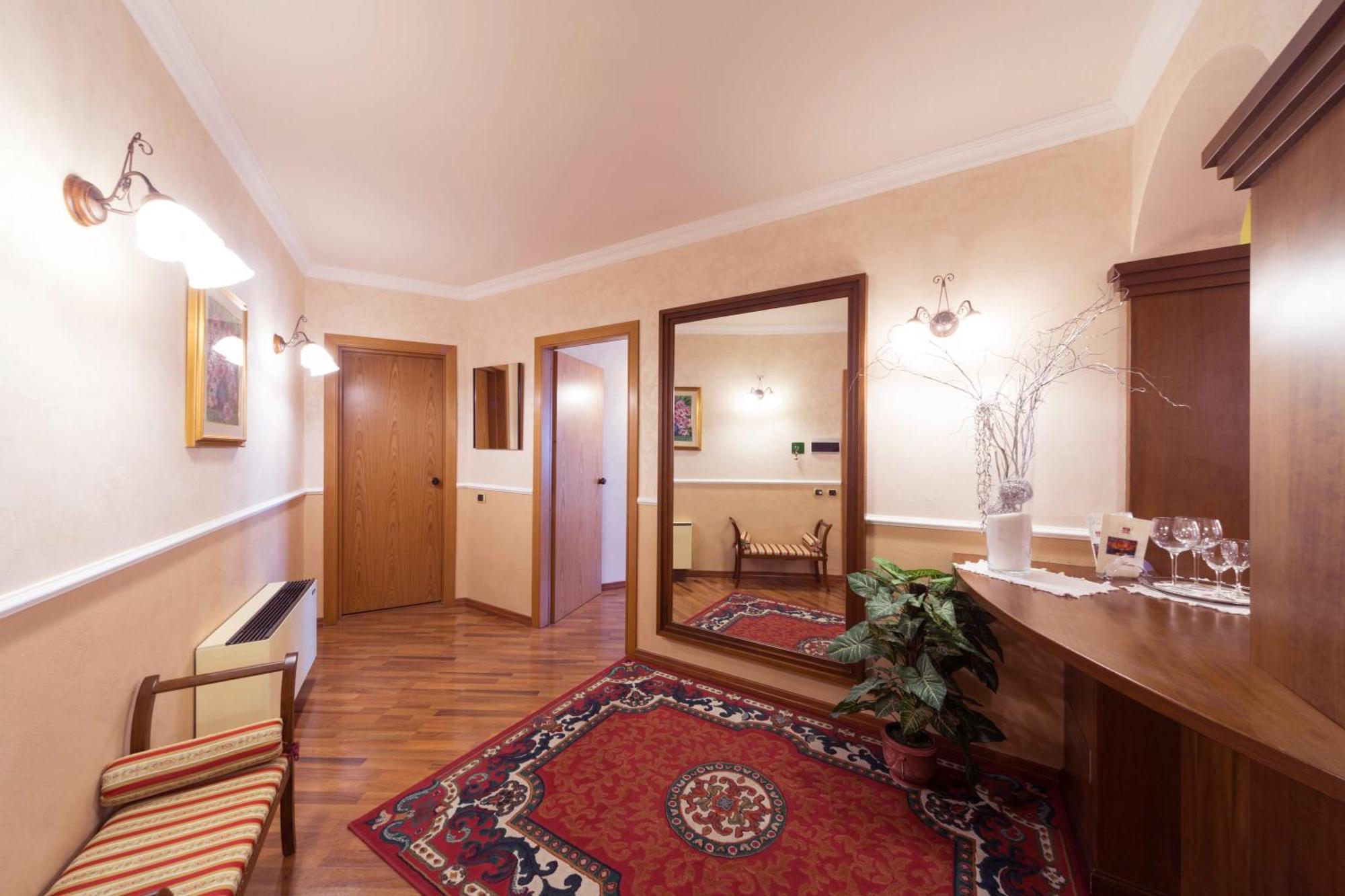 Hotel La Ruota Pianfei Kültér fotó